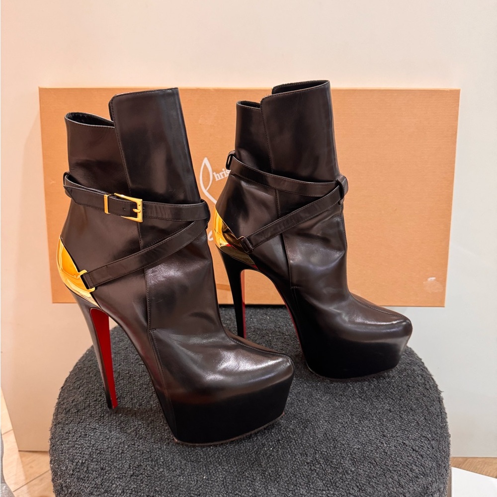 Louboutin Platform Equestria Boots